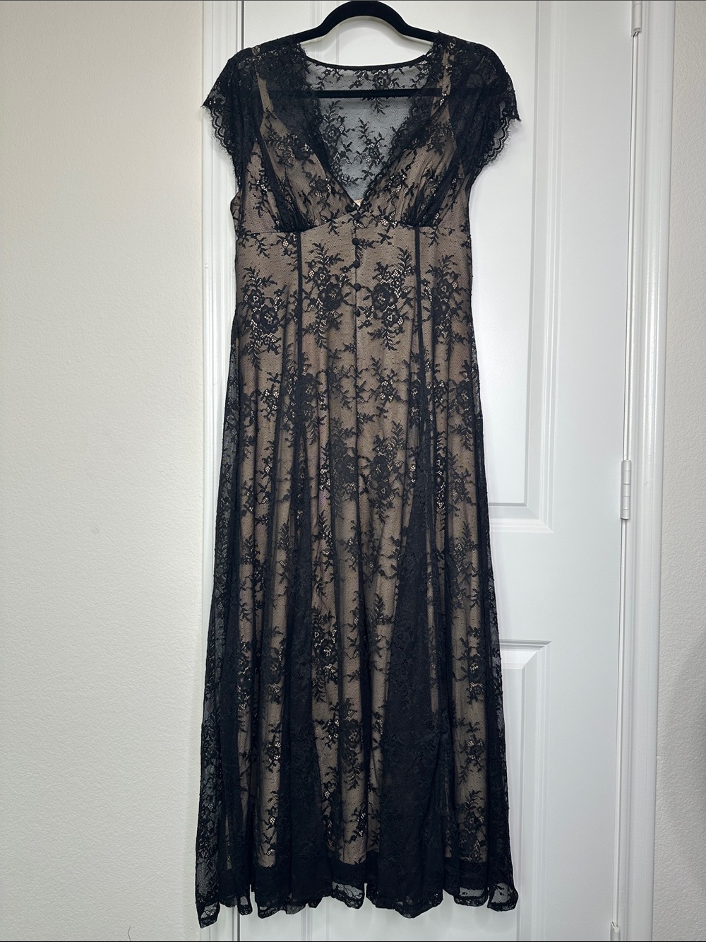 NWT Popilush Shapewear Boho Floral Lace Front Slit Maxi Dress